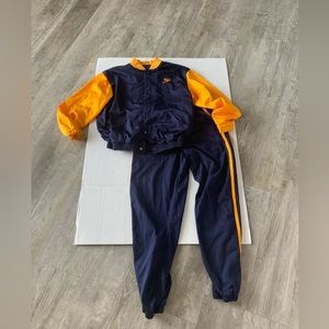 Speedo boy’s navy blue 2 piece jogging set size Large